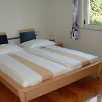 App Zardin Mit Balkon By Interhome
