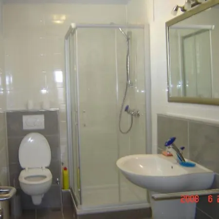 App Zardin Mit Balkon By Interhome * Punat