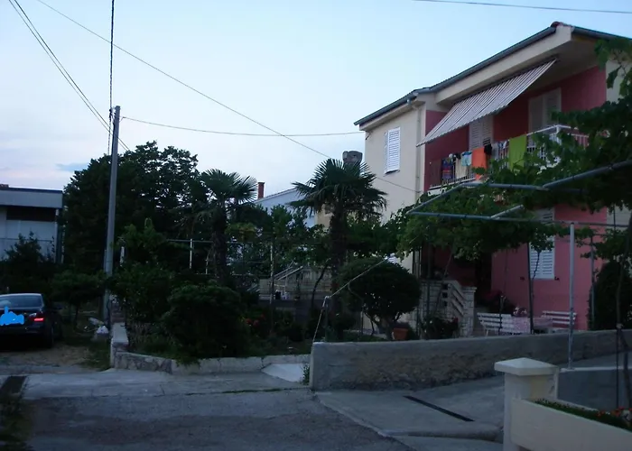 App Zardin Mit Balkon By Interhome *